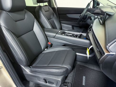 New 2026 Nissan Murano SL image 12