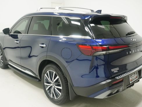 Used 2023 INFINITI QX60 Sensory w/ Vision Package AWD/4WD image 6