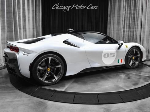 Used 2022 Ferrari SF90 Stradale AWD/4WD image 5