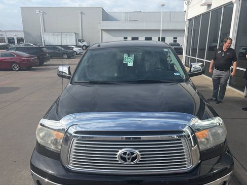 Used 2013 Toyota Tundra Platinum image 15