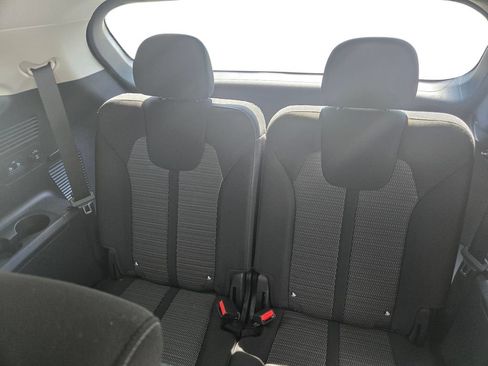 Certified 2026 Kia Sorento LX FWD image 20
