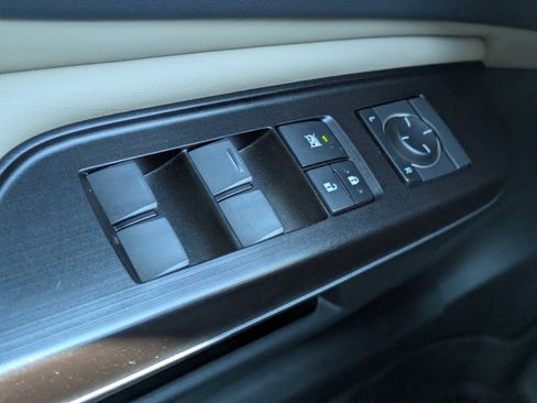 Used 2019 Lexus ES 350 w/ Accessory Package 2 FWD image 13
