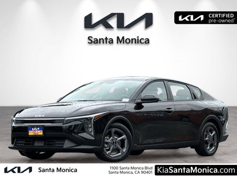 Certified 2025 Kia K4 FWD image 1