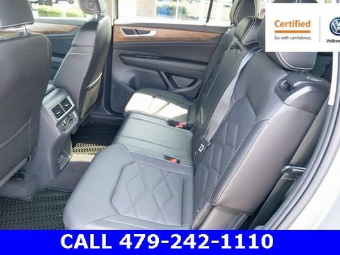 Certified 2024 Volkswagen Atlas SE image 28
