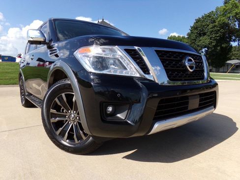 Used 2018 Nissan Armada Platinum w/ Captain Seat Package RWD image 9