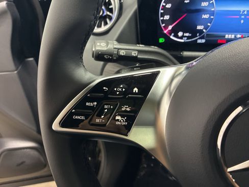 New 2026 Mercedes-Benz GLA 250 GLA 250 image 17