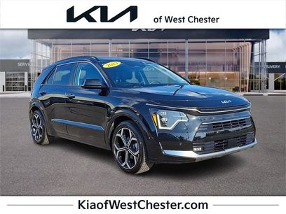 Used 2023 Kia Niro SX Touring
