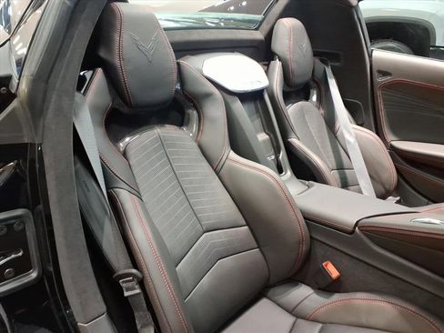 New 2026 Chevrolet Corvette Z06 w/ Battery Protection Package image 18