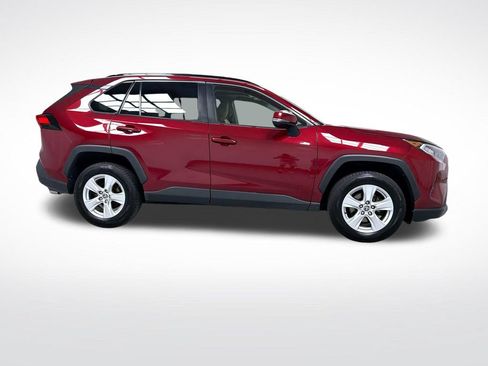 Used 2020 Toyota RAV4 XLE w/ Convenience Package AWD/4WD image 2