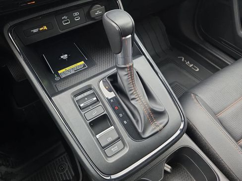 Used 2025 Honda CR-V Sport Touring image 32