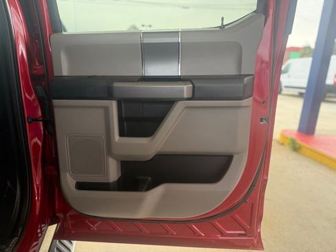 Used 2020 Ford F150 XLT w/ Equipment Group 302A Luxury image 17