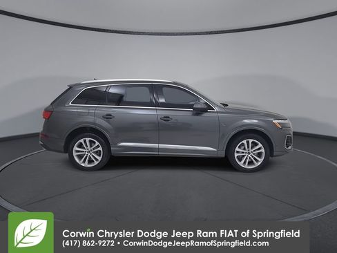 Used 2025 Audi Q7 3.0T Premium Plus AWD/4WD image 17