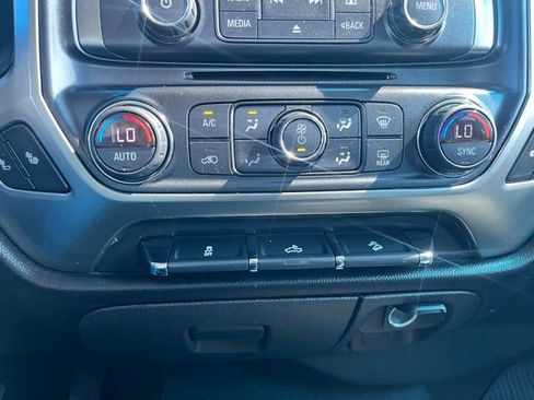 Used 2018 Chevrolet Silverado 1500 LT w/ Texas Edition AWD/4WD image 16