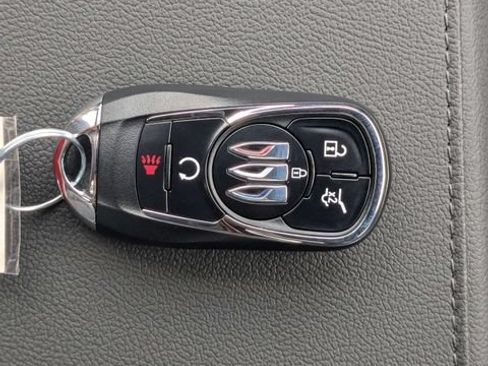 New 2026 Buick Envista Sport Touring w/ Convenience I Package FWD image 34