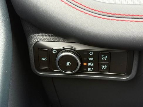 New 2026 Ford Explorer ST-Line image 22