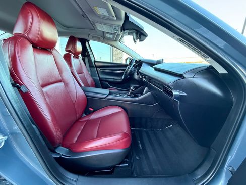Used 2024 MAZDA MAZDA3 s image 27