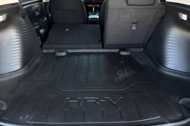 Certified 2024 Honda HR-V Sport image 19