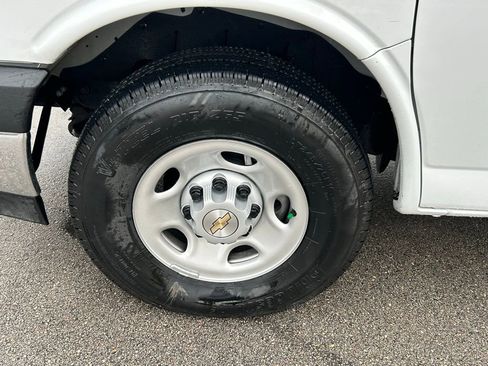 New 2025 Chevrolet Express 3500 w/ Power Convenience Package image 17