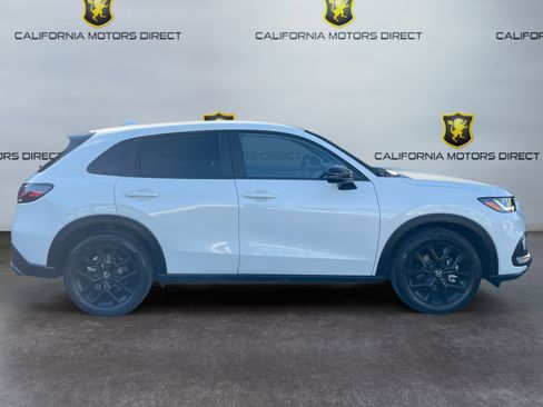 Used 2025 Honda HR-V Sport image 6