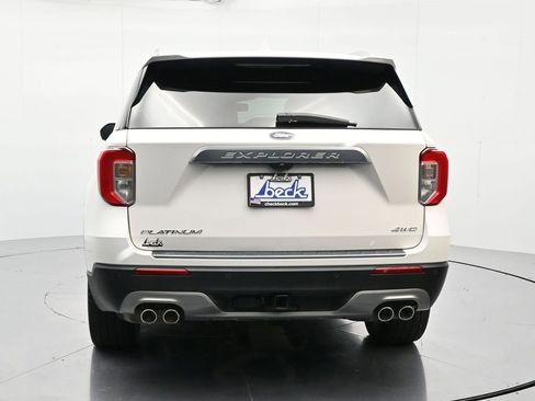 Certified 2023 Ford Explorer Platinum w/ Technology Package image 6