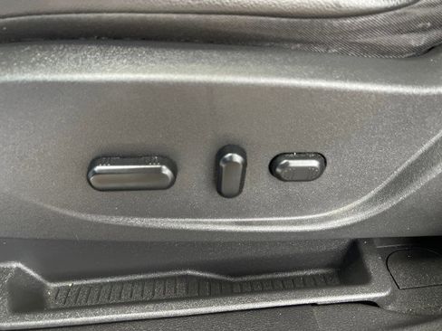 Used 2013 Ford C-MAX SEL image 31