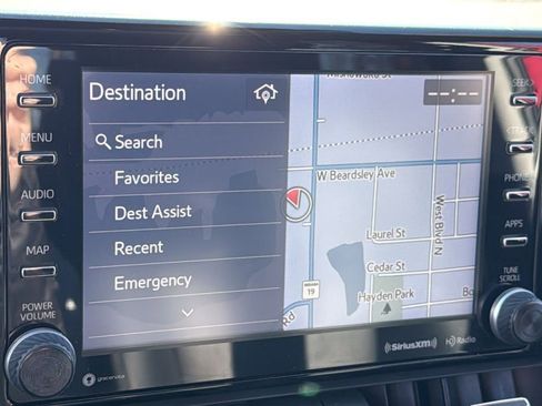 Used 2019 Toyota RAV4 Limited image 16