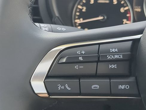 Used 2024 MAZDA MAZDA3 s image 23