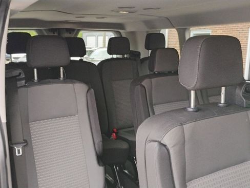 Used 2023 Ford Transit 350 XLT RWD image 14