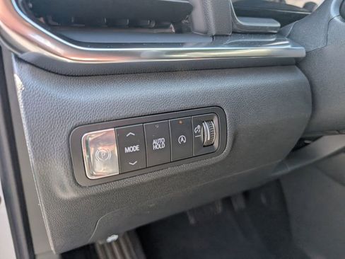 New 2026 GMC Terrain Elevation FWD image 16