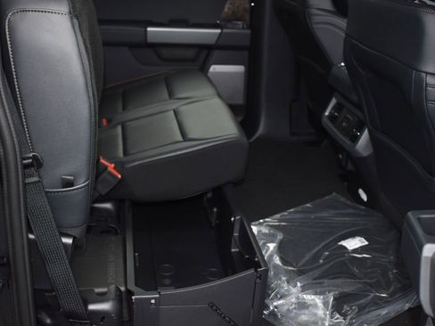 New 2025 Ford F350 Lariat w/ Lariat Ultimate Package image 13