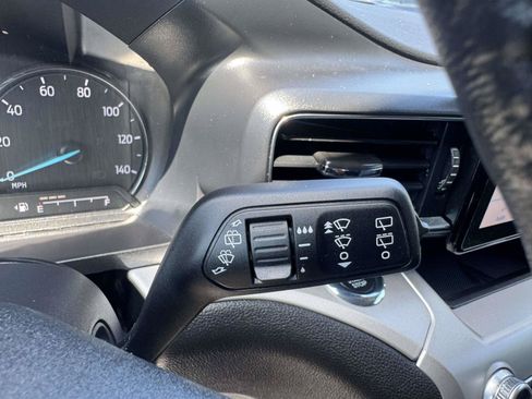 Used 2021 Ford Explorer XLT w/ Equipment Group 202A AWD/4WD image 36