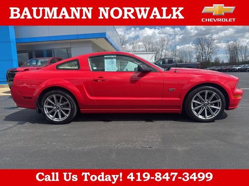 Used 2007 Ford Mustang GT image 8