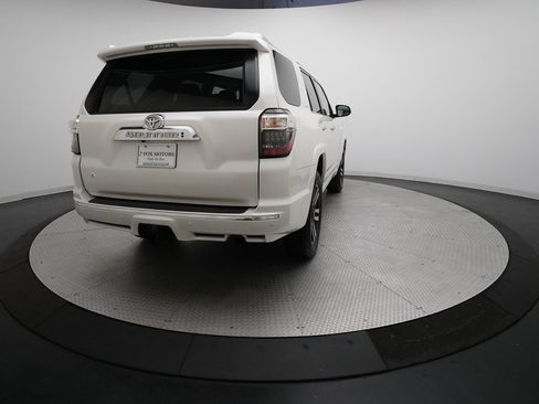 Used 2018 Toyota 4Runner Limited image 37