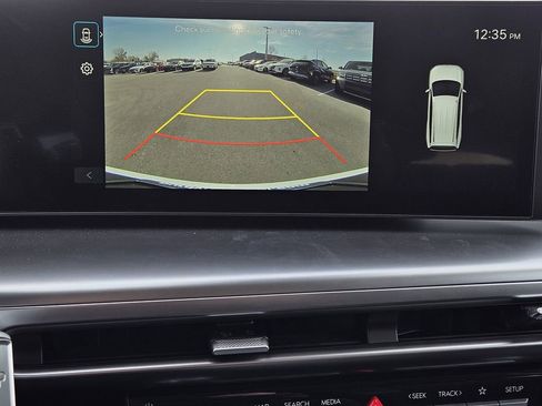 New 2026 Hyundai Ioniq 9 SE image 17