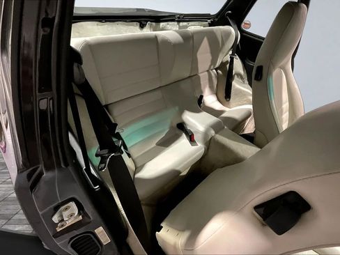 Used 1989 Porsche 944 S2 image 23