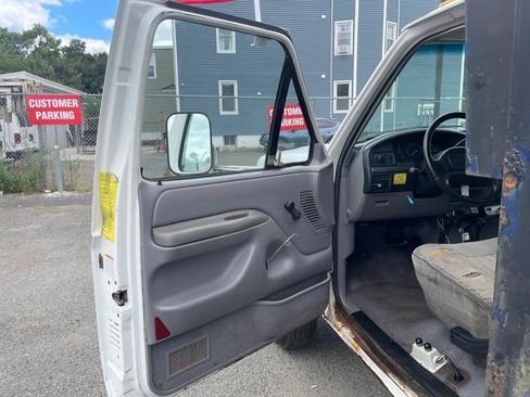 Used 1995 Ford F350 4x4 Regular Cab image 9