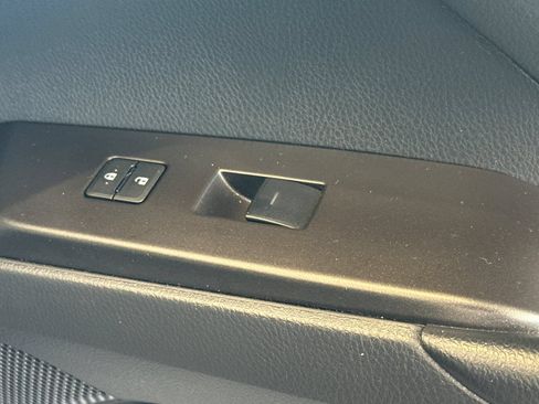 Used 2023 Toyota Camry SE w/ Audio Upgrade Package FWD image 21