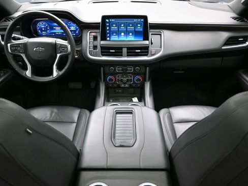 Used 2023 Chevrolet Tahoe Z71 w/ Luxury Package image 14