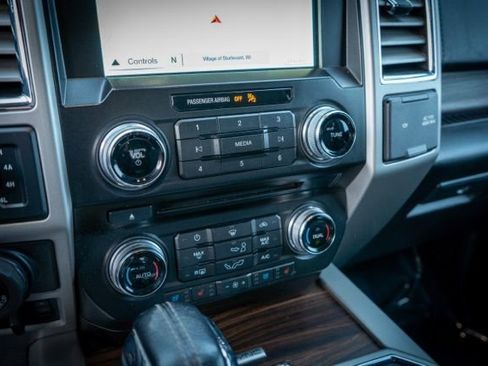 Used 2016 Ford F150 Lariat w/ Equipment Group 502A Luxury image 30