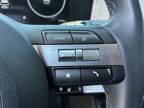 Used 2025 Hyundai Kona SEL FWD image 26