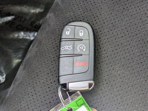 Used 2019 Dodge Charger Scat Pack w/ Dynamics Package image 25