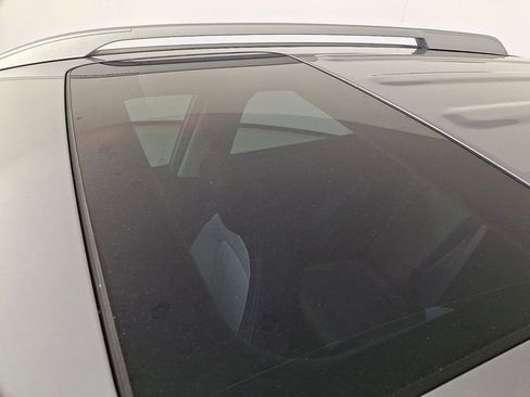 New 2026 Hyundai Venue SEL FWD image 13