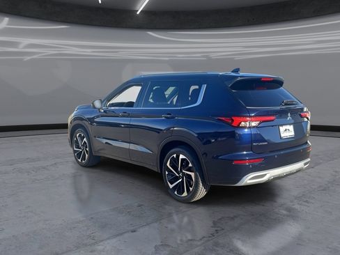 Used 2022 Mitsubishi Outlander SEL FWD image 4