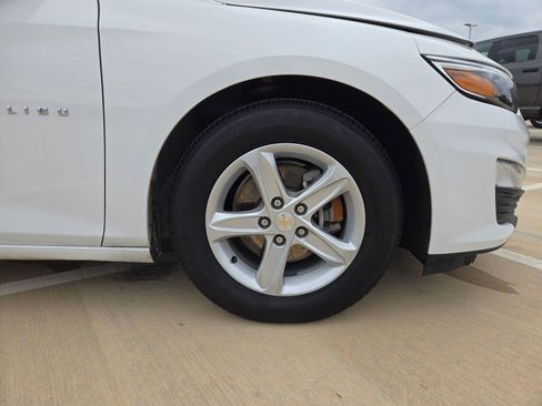 Used 2022 Chevrolet Malibu LS FWD image 28