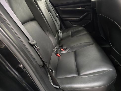Used 2024 MAZDA MAZDA3 s image 19