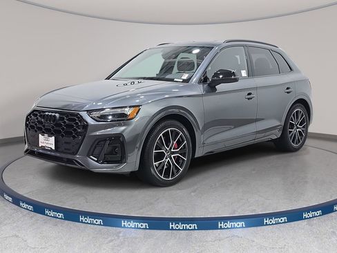 Used 2024 Audi SQ5 Prestige w/ Prestige Package image 1