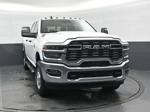 New 2026 RAM 2500 Tradesman AWD/4WD image 10