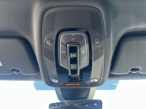 New 2026 Audi Q8 Premium Plus image 21