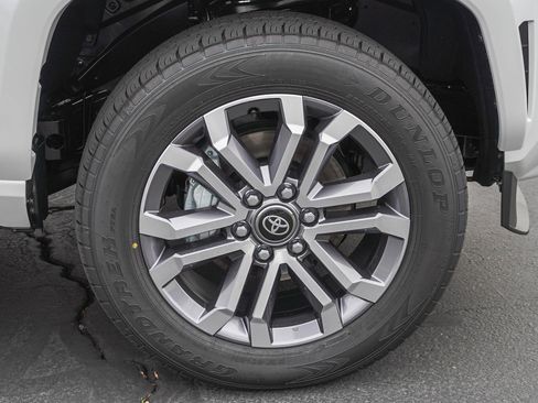 New 2026 Toyota 4Runner Limited image 10