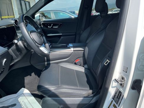 Used 2024 Mercedes-Benz GLC 300 GLC 300 image 28